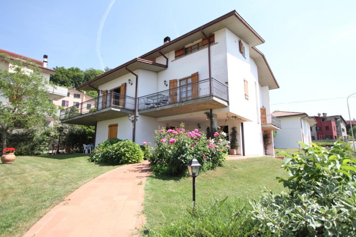 B&B Margherita Le Fiabe SantʼAgata Feltria Kültér fotó